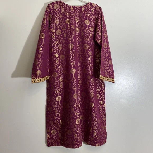 Pakistani Cross Stitch Embroidered & mirror work Kurta size large - Picture 4 of 7